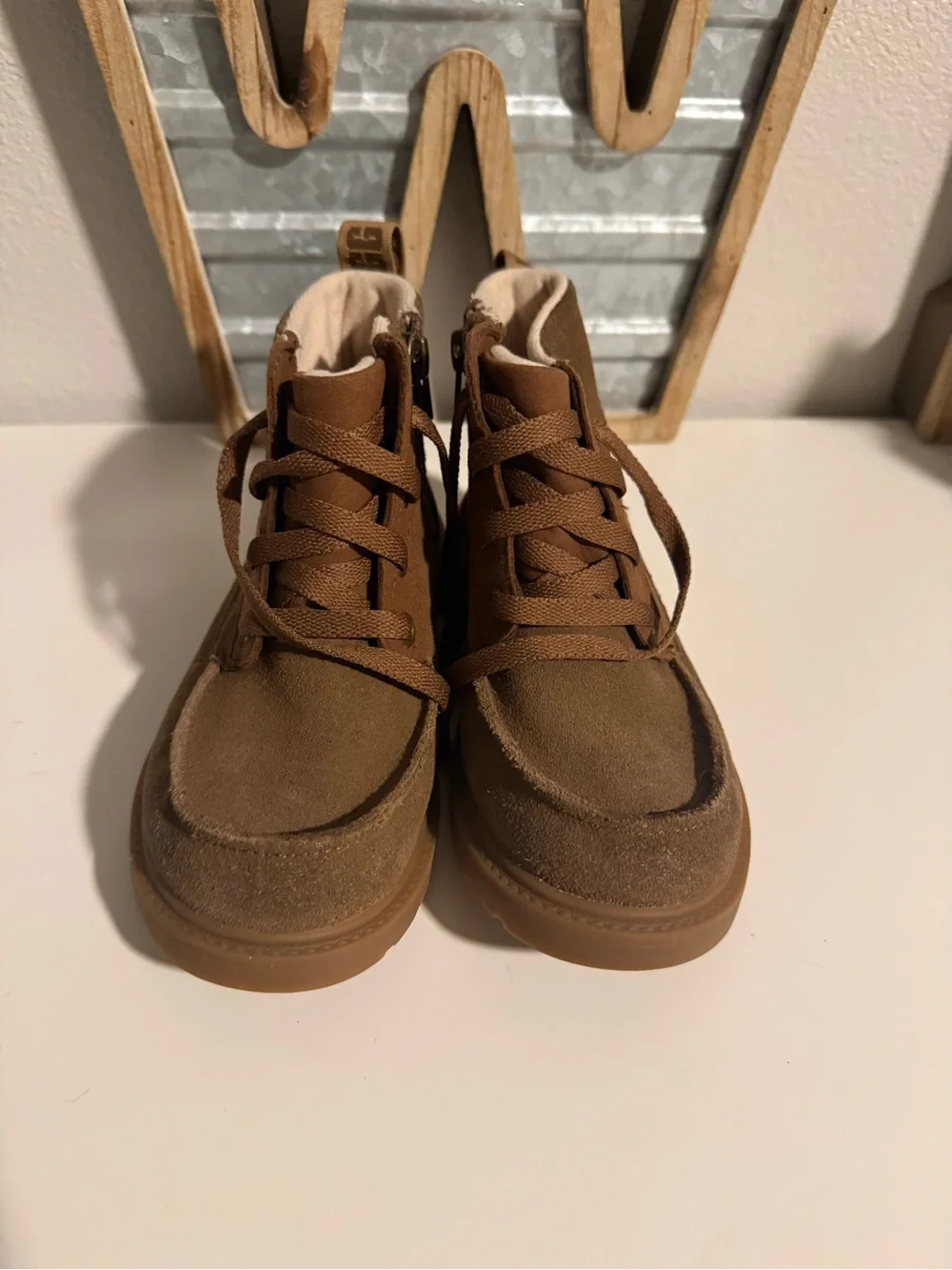 UGG Kids Kristian Chelham Weather Suede Lace-Up Zipper Ankle Boots